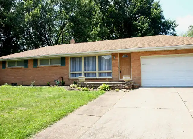 Property at 5551 Thunderbird Cir NW, North Canton, OH, 44720, 3 beds, 1 bath, [object Object]