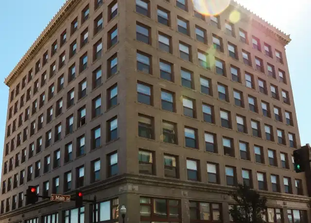 Property at 601 S Main St Unit 1 Bedroom, Joplin, MO, 64801, 1 bed, 1 bath, [object Object]