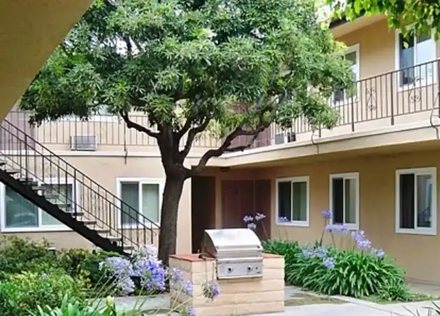 Property at Canyon Garden Apartments - 1181 E Hollyvale St, Azusa, CA, 91702, 0-2 beds, 1 bath, [object Object]
