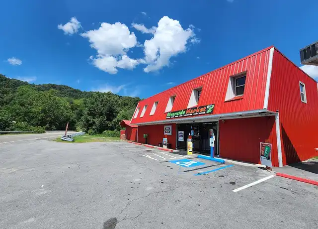 Property at 159 Bottom Rd Unit 4, Raven, VA, 24639, 1 bed, 1 bath, [object Object]