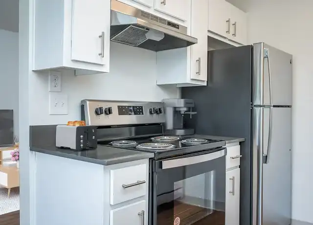 Property at River Run Village - 847 Risley Ave, Gladstone, OR, 97027, 2 beds, 1 bath, [object Object]