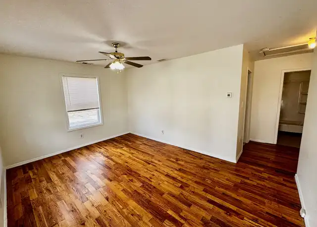 Property at 2100 Allston Ave, Louisville, KY, 40210, 2 beds, 1 bath, [object Object]