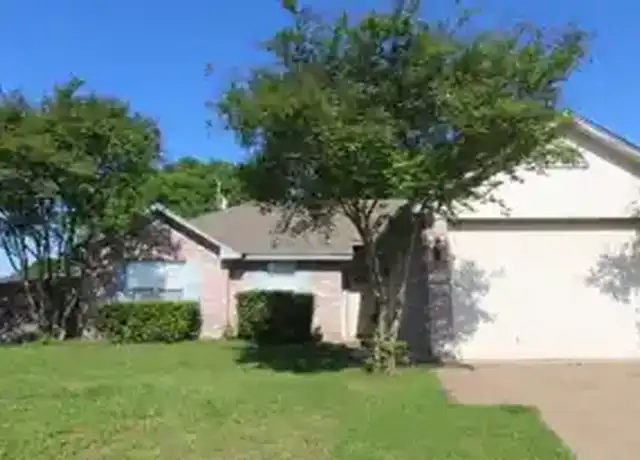 Property at 24 Atlantic Ave, Midlothian, TX, 76065, 3 beds, 2 baths, [object Object]