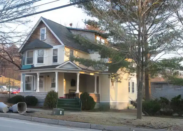 Property at 321 E Falls St Unit 2, Ithaca, NY, 14850, 2 beds, 1 bath, [object Object]