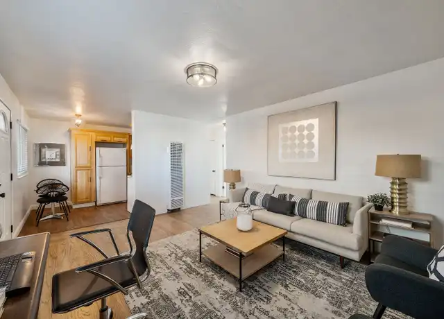 Property at 8 Whitmore Pl #1, Oakland, CA, 94611, 2 beds, 1 bath, [object Object]
