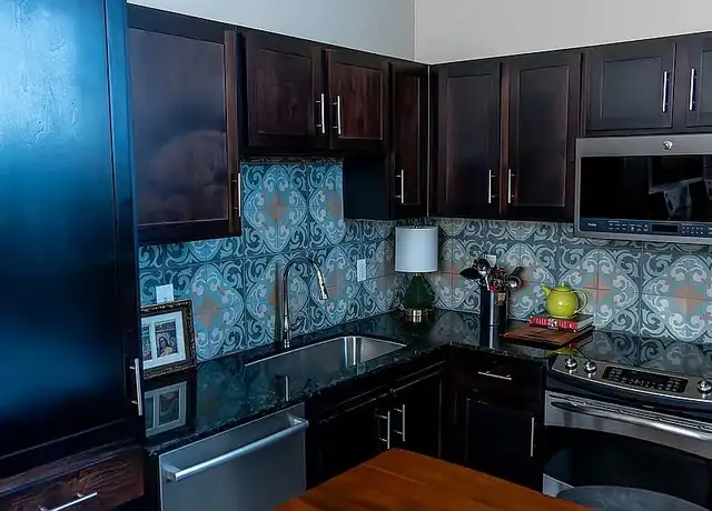 Property at 1401 S Flores St #209, San Antonio, TX, 78204, 1 bed, 1 bath, [object Object]