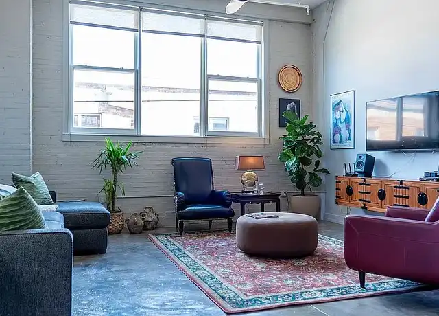 Property at 1401 S Flores St #209, San Antonio, TX, 78204, 1 bed, 1 bath, [object Object]