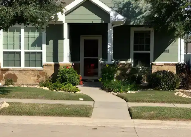 Property at 11048 Kinston St, Fort Worth, TX, 76179, 3 beds, 2 baths, [object Object]