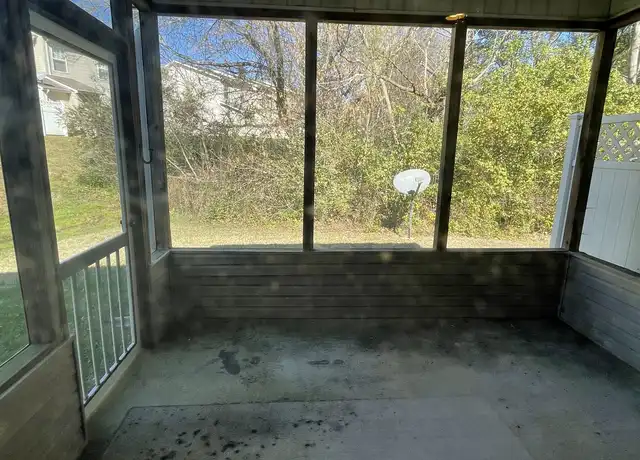Property at 10761 Carpenter Run Ln, Knoxville, TN, 37932, 3 beds, 2.5 baths, [object Object]