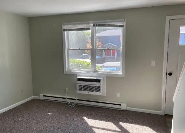 Property at 99-105 Lawrence St Unit 99-7, Palmer, MA, 01069, 2 beds, 1.5 baths, [object Object]