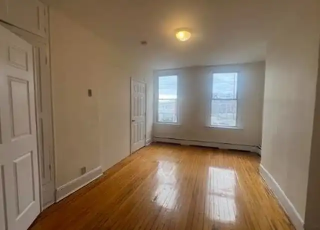 Property at 8 Ivy Pl Unit 3, Jersey City, NJ, 07304, 2 beds, 1 bath, [object Object]