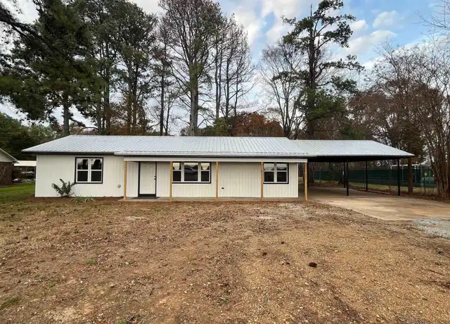 Property at 20695 Huntsville Brownsferry Rd, Tanner, AL, 35671, 3 beds, 2 baths, [object Object]