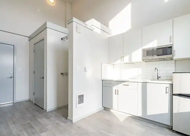 Property at Alcove Hollywood - 1521 NE 41st Ave, Portland, OR, 97232, 0 beds, 1 bath, [object Object]