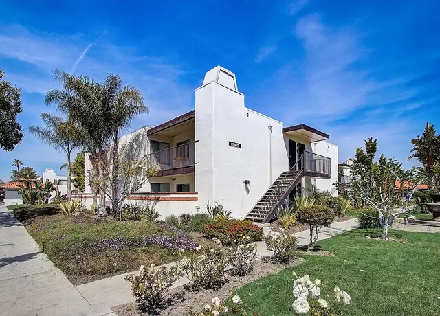 Photo of 950 E Del Amo Blvd, Carson, CA 90746