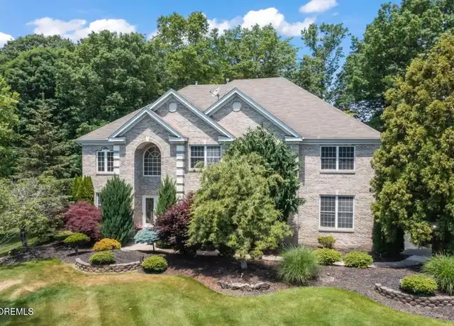 Property at 7 Round Hill Rd, Jackson, NJ, 08527, 4 beds, 3.5 baths, [object Object]