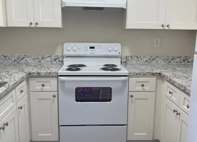 Property at 5925 Ceylon Ct Unit 592502, West Palm Beach, FL, 33415, 1 bed, 1 bath, [object Object]