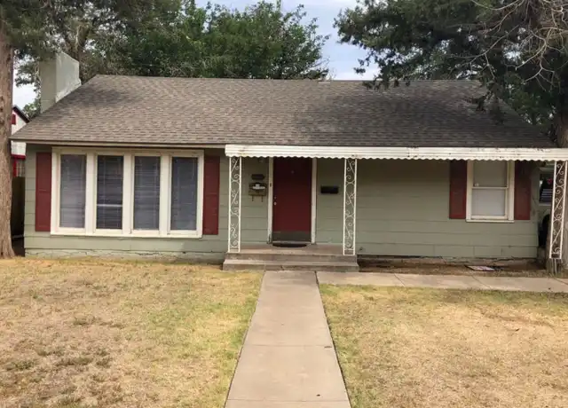 Property at 2426 32nd St, Lubbock, TX, 79411, 3 beds, 2 baths, [object Object]