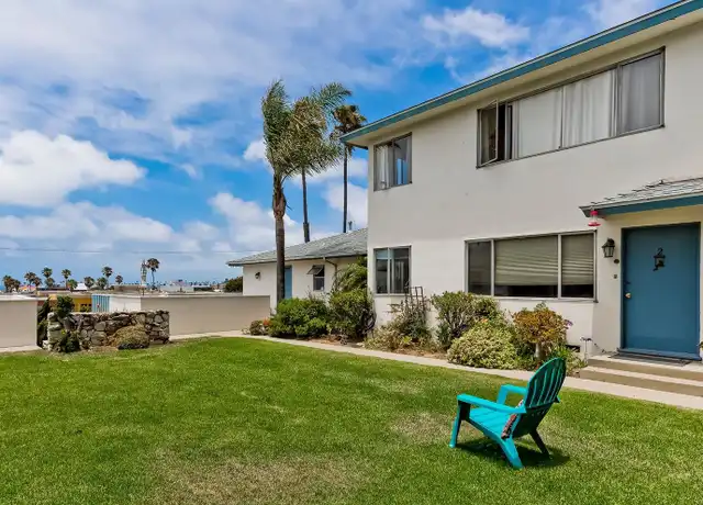 Property at 124 Palos Verdes Blvd #4, Redondo Beach, CA, 90277, 2 beds, 1 bath, [object Object]