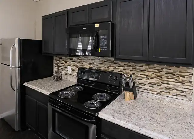 Property at The Colony Uptown - 8425 Ahern Dr, San Antonio, TX, 78216, 2 beds, 1-2 bath, [object Object]