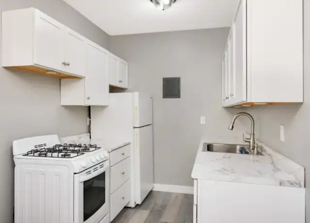Property at 3308 Girard Ave S Unit 302, Minneapolis, MN, 55408, 1 bed, 1 bath, [object Object]