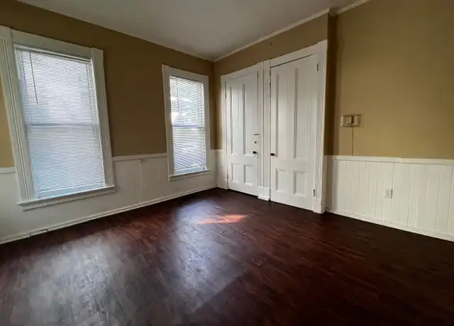 Property at 248 Oxford St Unit 3, Rochester, NY, 14607, 1 bed, 1 bath, [object Object]