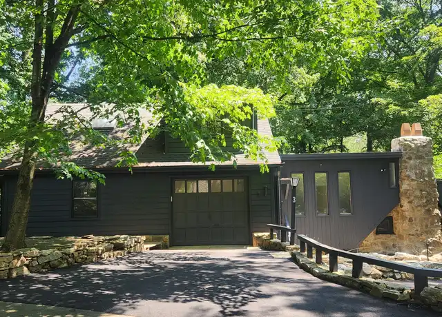 Property at 3 Topping Ln, Norwalk, CT, 06854, 3 beds, 2.5 baths, [object Object]