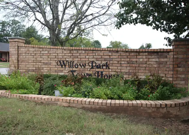 Property at 300 Hilltop St Unit 17, Lindale, TX, 75771, 2 beds, 1 bath, [object Object]