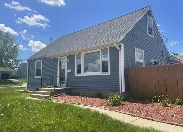 Property at 2220 Haven Ct SW, Cedar Rapids, IA, 52404, 3 beds, 2 baths, [object Object]