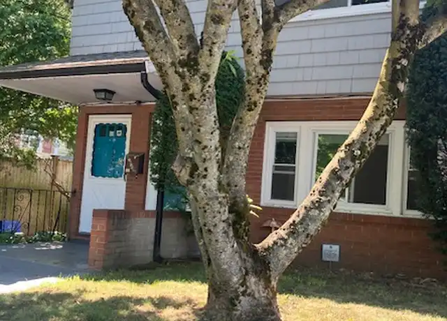 Property at 130 Madison Ave Unit 683865, Arlington, MA, 02474, 2 beds, 1 bath, [object Object]