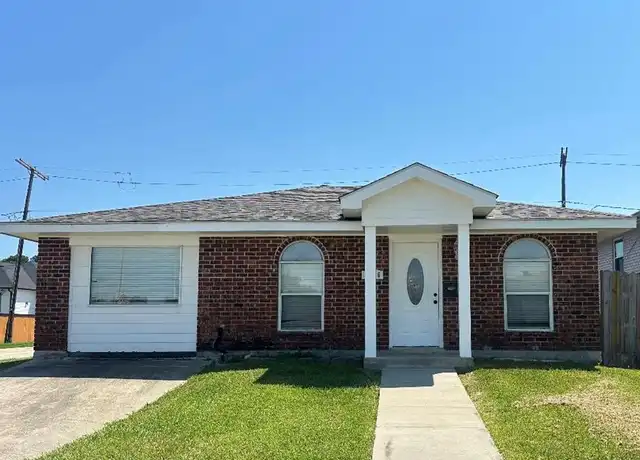 Property at 3676 W Louisiana State Dr, Kenner, LA, 70065, 3 beds, 1.5 baths, [object Object]