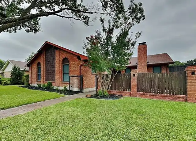Property at 4915 Chilton Dr, Dallas, TX, 75227, 3 beds, 2.5 baths, [object Object]