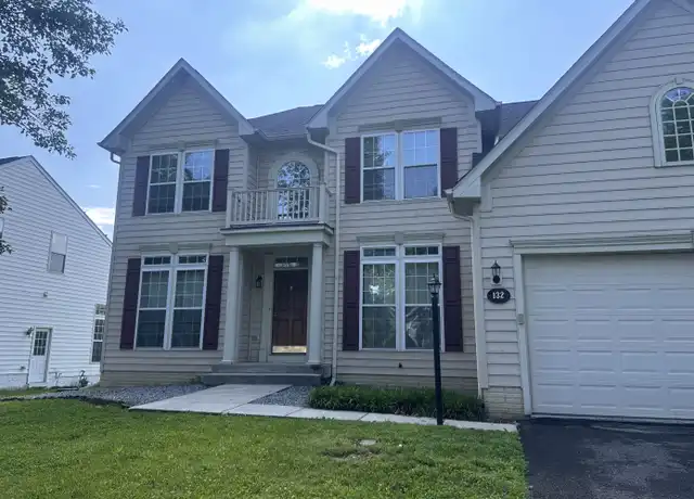 Property at 132 Richwood Hall Rd, Kearneysville, WV, 25430, 5 beds, 3 baths, [object Object]