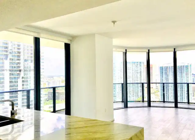 Property at 801 S Miami Ave #3209, Miami, FL, 33130, 3 beds, 3 baths, [object Object]