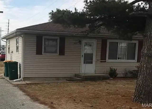 Property at 1805 Mari Dr, O'Fallon, IL, 62269, 2 beds, 1 bath, [object Object]