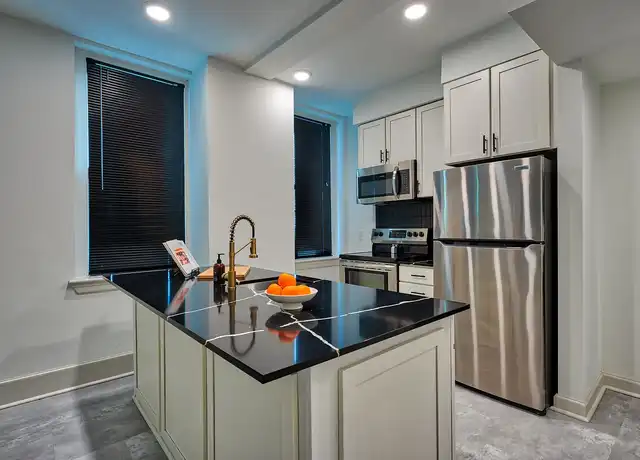 Property at 142 West York - 142 W York St, Norfolk, VA, 23510, 0-1 beds, 1 bath, [object Object]