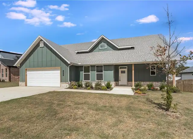 Property at 1312 Bunker Dr, Pea Ridge, AR, 72751, 4 beds, 3 baths, [object Object]