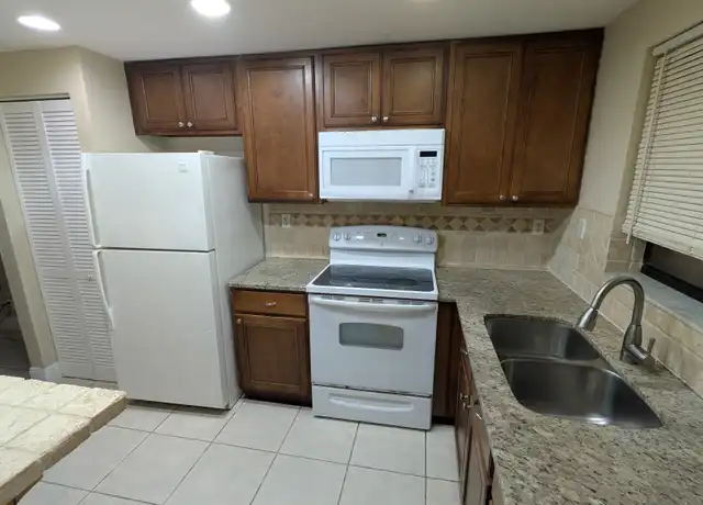 Property at 3017 Riverside Dr #120, Coral Springs, FL, 33065, 2 beds, 2 baths, [object Object]