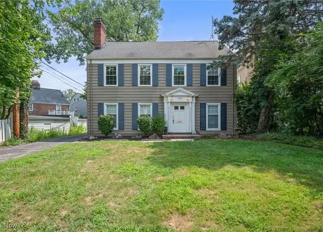 Property at 3595 Glencairn Rd Unit down, Shaker Heights, OH, 44122, 2 beds, 1 bath, [object Object]