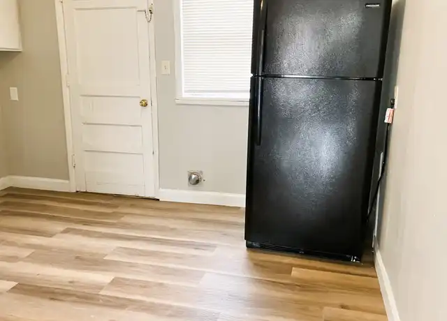 Property at 1206 N Lorraine Ave, Wichita, KS, 67214, 2 beds, 1 bath, [object Object]