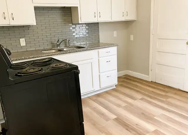 Property at 1206 N Lorraine Ave, Wichita, KS, 67214, 2 beds, 1 bath, [object Object]