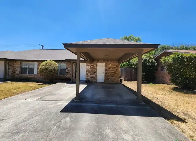 Property at 251 Glenbrook Dr, New Braunfels, TX, 78130, 2 beds, 1 bath, [object Object]