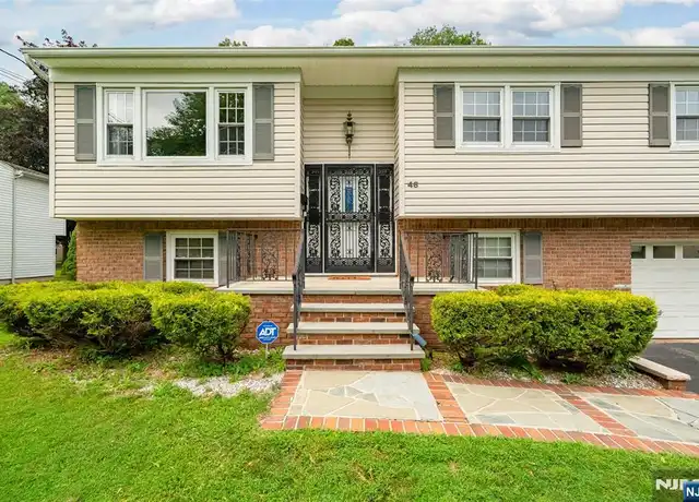 Property at 46 Karen Dr, Mahwah, NJ, 07430, 4 beds, 2.5 baths, [object Object]