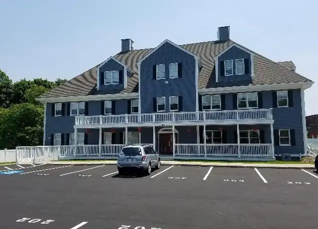 Property at 59 Pearl St, Middleboro, MA, 02346, 2 beds, 1 bath, [object Object]