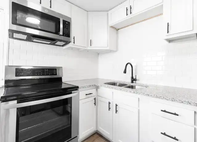 Property at 1362 E 16th Ave, Columbus, OH, 43211, 3 beds, 1 bath, [object Object]