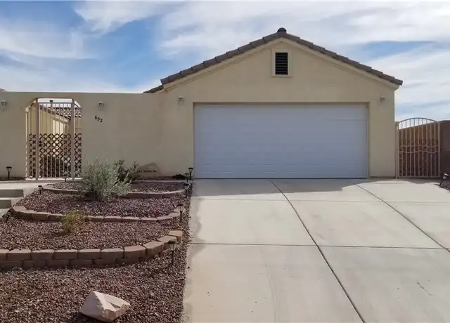 Property at 652 Holly St, Bullhead City, AZ, 86442, 3 beds, 2 baths, [object Object]
