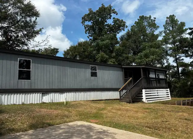 Property at 200 Mary Ave, Huntsville, TX, 77320, 2 beds, 2 baths, [object Object]