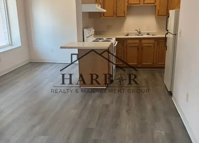 Property at 1105 3rd St NW Unit 1105 101, Austin, MN, 55912, 2 beds, 1 bath, [object Object]