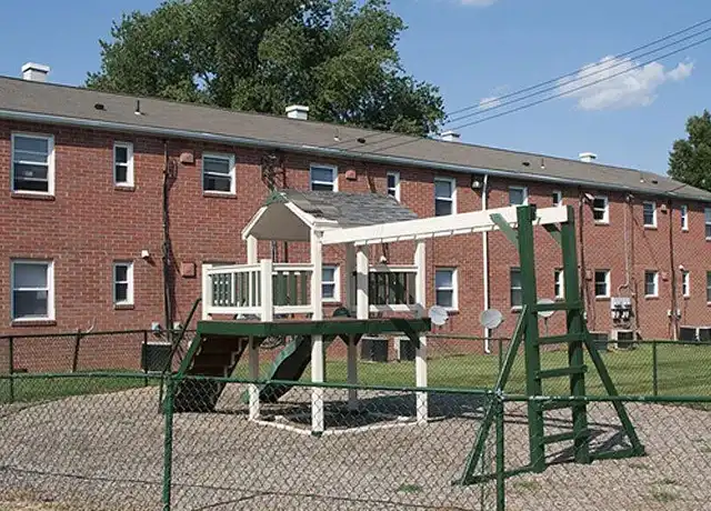 Property at Frederick Greenes Apartments - 1313 Motter Ave, Frederick, MD, 21701, 1-2 bed, 1 bath, [object Object]