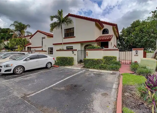 Property at 323 Ives Dairy Rd Unit 323-10, Miami, FL, 33179, 3 beds, 2 baths, [object Object]