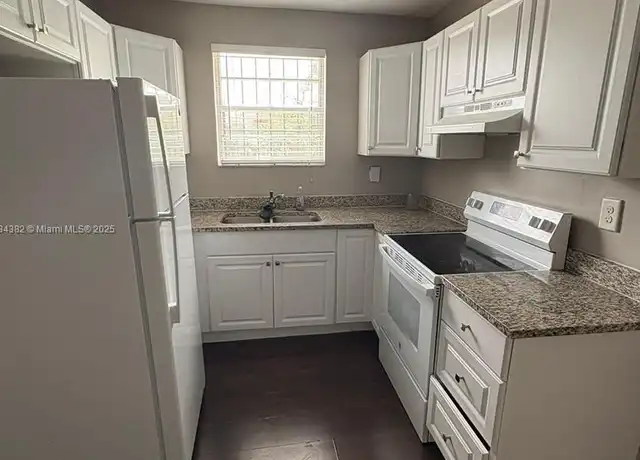 Property at 812 SW 19th Ave, Miami, FL, 33135, 1 bed, 1 bath, [object Object]